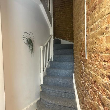 הייסטינגס Bright Apartment In The Heart Of St Leonards מראה חיצוני תמונה